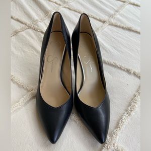 NWOB Jessica Simpson pumps